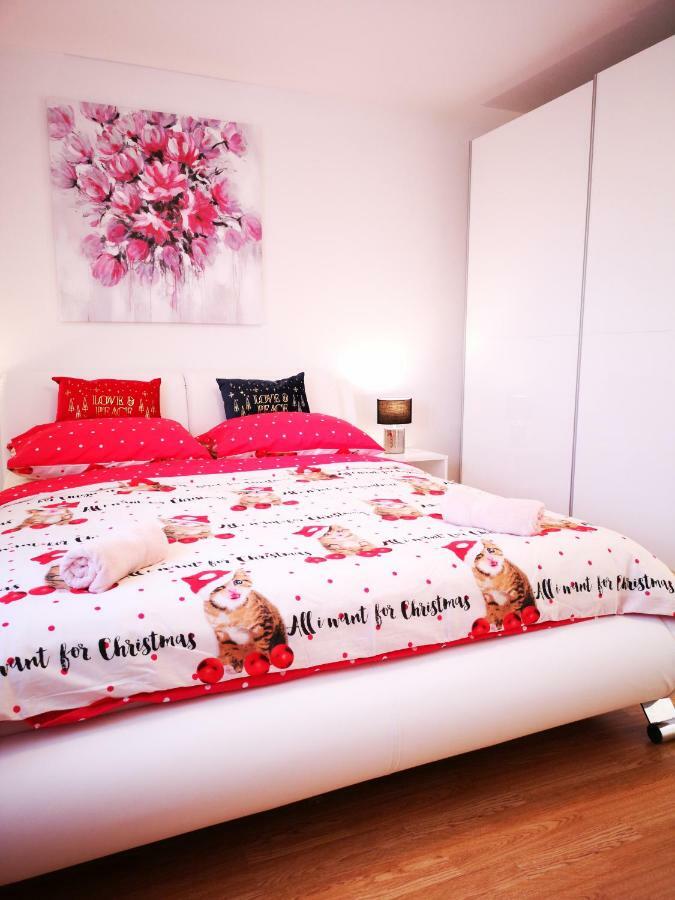 Apartman "Sabine Red" With Heated Pool Omišalj Exterior foto